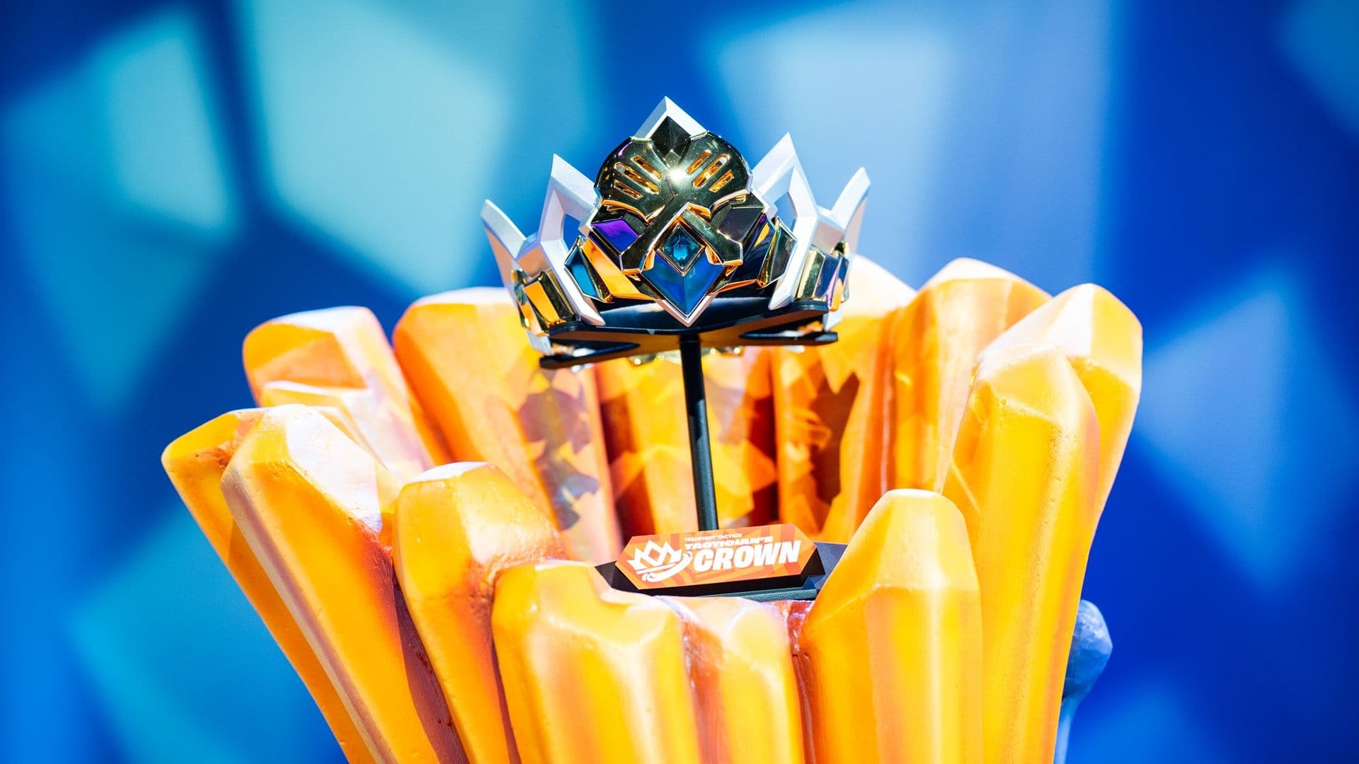 AUR Huanmie Claims Third TFT World Title at Space Gods Tactician's Crown